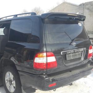 В разборе Toyota Land Cruiser 100 2006 г.в.
